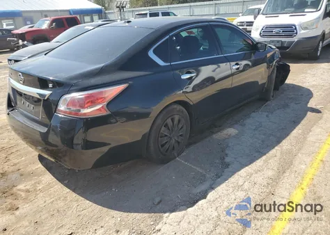 2015 Nissan Altima 2.5 из США, поврежденный, VIN 1N4AL3AP6FN323608